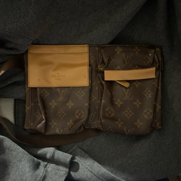 Louis Vuitton Tan and Brown Monogram Belt Bag - Picture 1 of 4